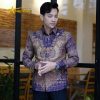 Batik sang bintang warna ungu