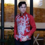 Batik Sang Bintang. Kemeja Batik Merah Slimfit Mewah